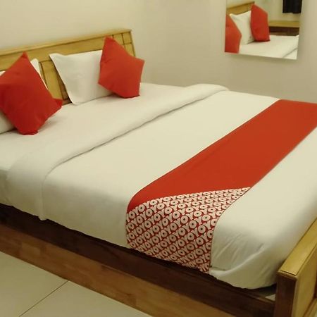 Limra Residency Hotel Pollachi Luaran gambar